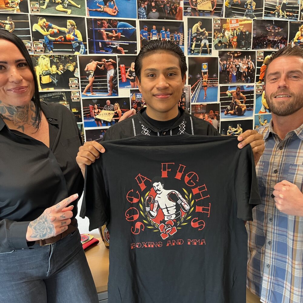 SOCA FIGHTS Sign Young SO CAL PROSPECT